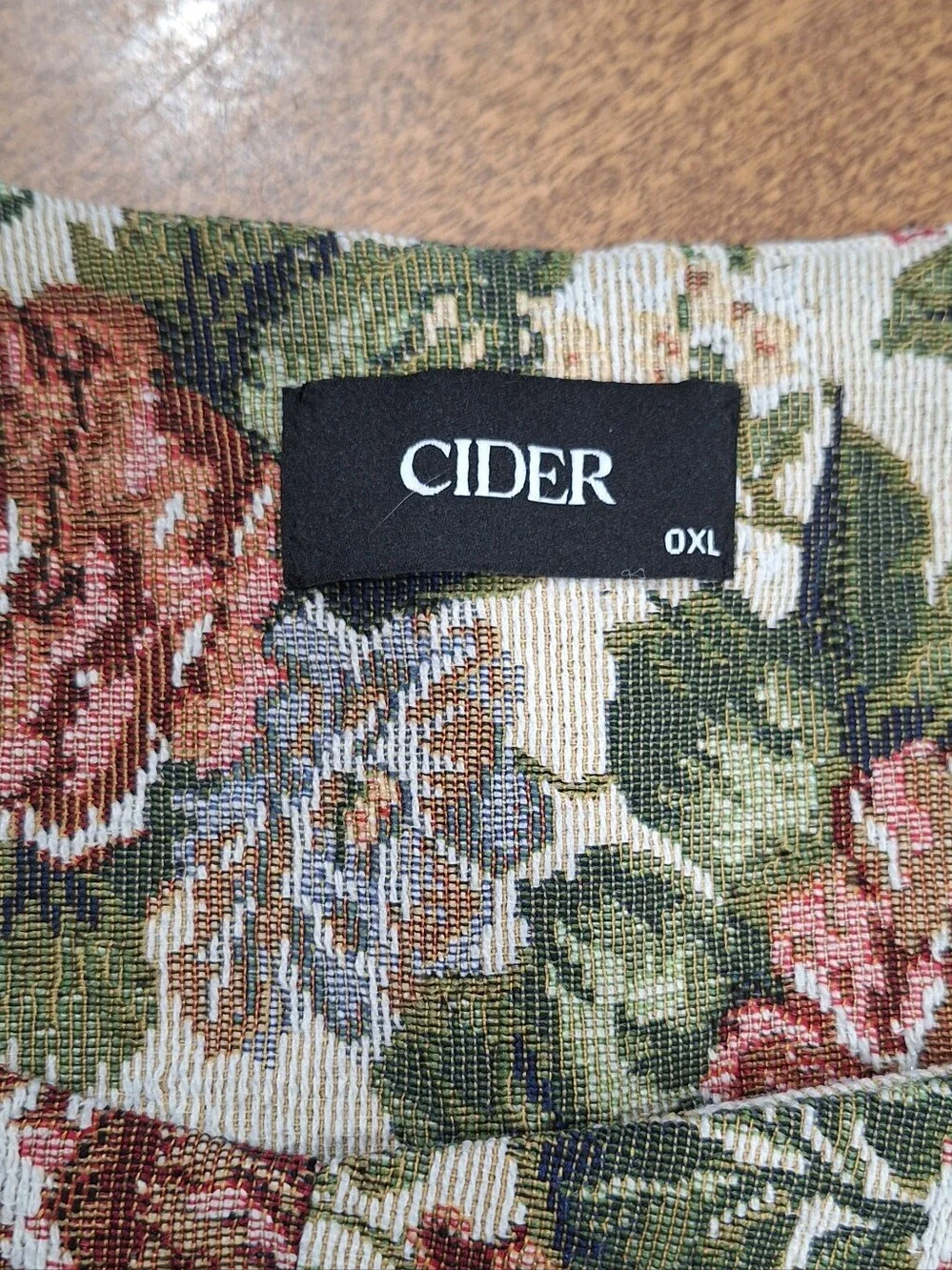 Cider Floral Tapestry Crop Top in Beige, Rose, Green - Picture 2 of 2